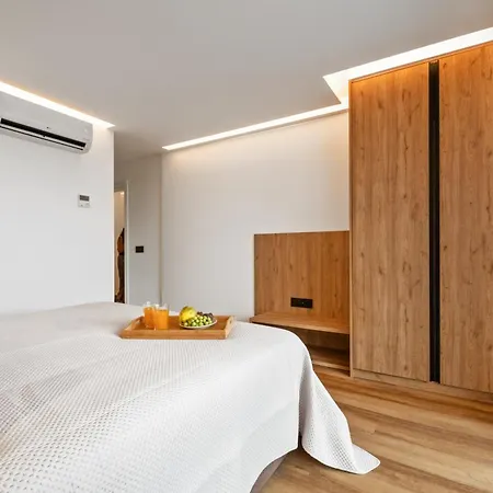 Apartmán Luxury Seafront Escape Ii *