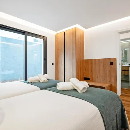 Apartment Luxury Seafront Escape Ii *