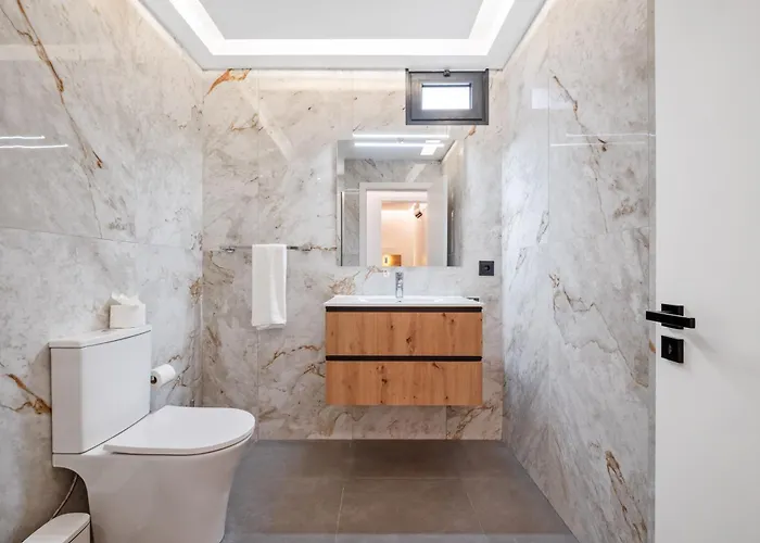 Luxury Seafront Escape Ii 카니살